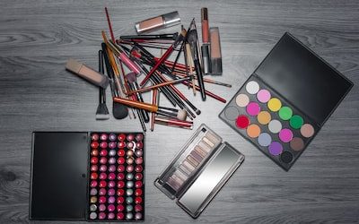 Controversial Influencer Marketing: Elevating Singapores Cosmetic Stores PR and Reputation