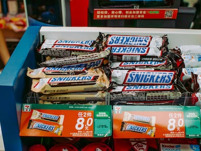 Ethical PR: Winning Convenience Store Customers on Facebook and Instagram!