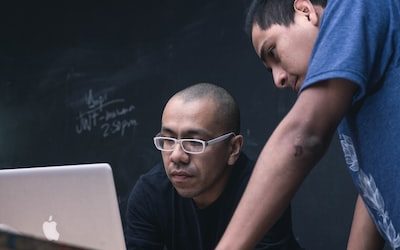 Find Asia’s Reliable PR Agency for Dollar Store Crisis Communications.