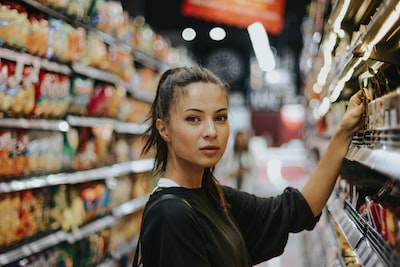 PR Wizards Manipulate Singapore’s Supermarket Experience: Unveiling Mind Games.