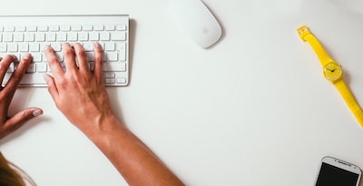 Calling all Retail Rebels! Get ready to Launch and LOL with Novenas Epic Online Platforms PR Guide!