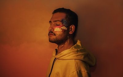 Singapore PR Agencies Guide Specialty Stores in PR Crises