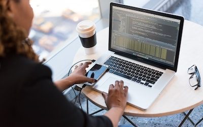 Singapore’s Digital Game and Software Retailers Industry’s Crisis to Success