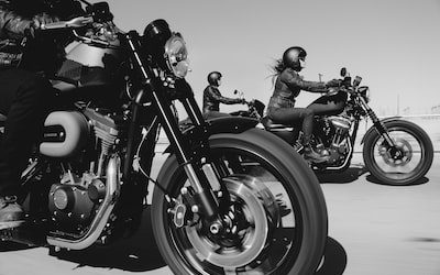 Top PR Agencies for High-End Motorcycle Dealers – Elevate Your Business!
