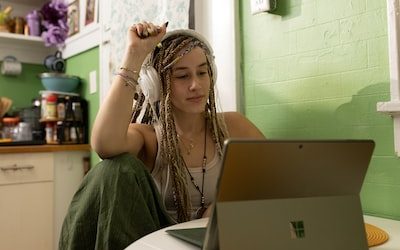 Debunking the Myth: Unveiling the Top 5 PR Lessons Learned in Singapores Digital Game and Software Retailers Industry